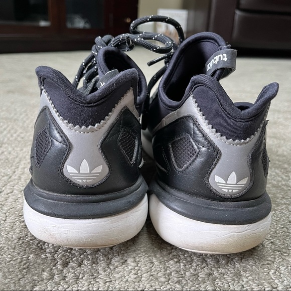 Adidas Men's Tubular Runner Black Upper & Silver Detail size 10.5 - Picture 8 of 8